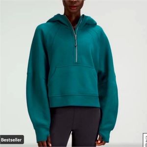 NWOT lululemon storm teal scuba size M/L